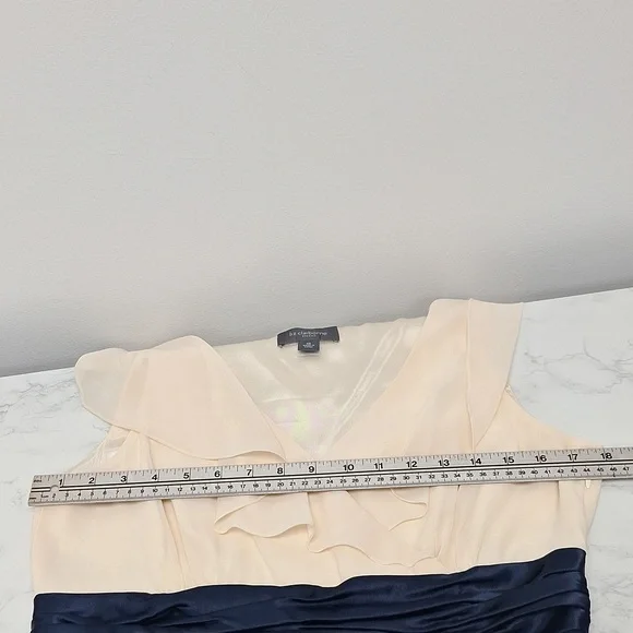 Liz Claiborne Tulip Dress Off White and Navy Blue Size 10 - Picture 12 of 16